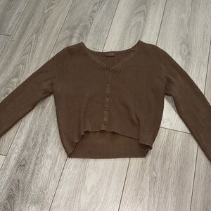 Brown cropped sweater
